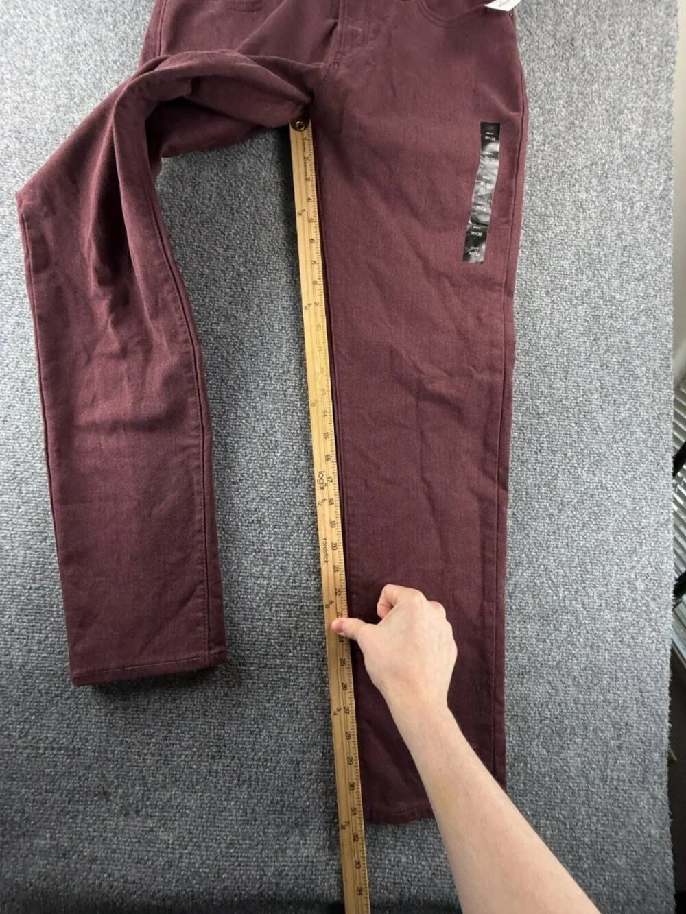 NWT Banana Republic Travel Jean Burgundy Red 31x32 Slim Fit Tapered Leg Adult